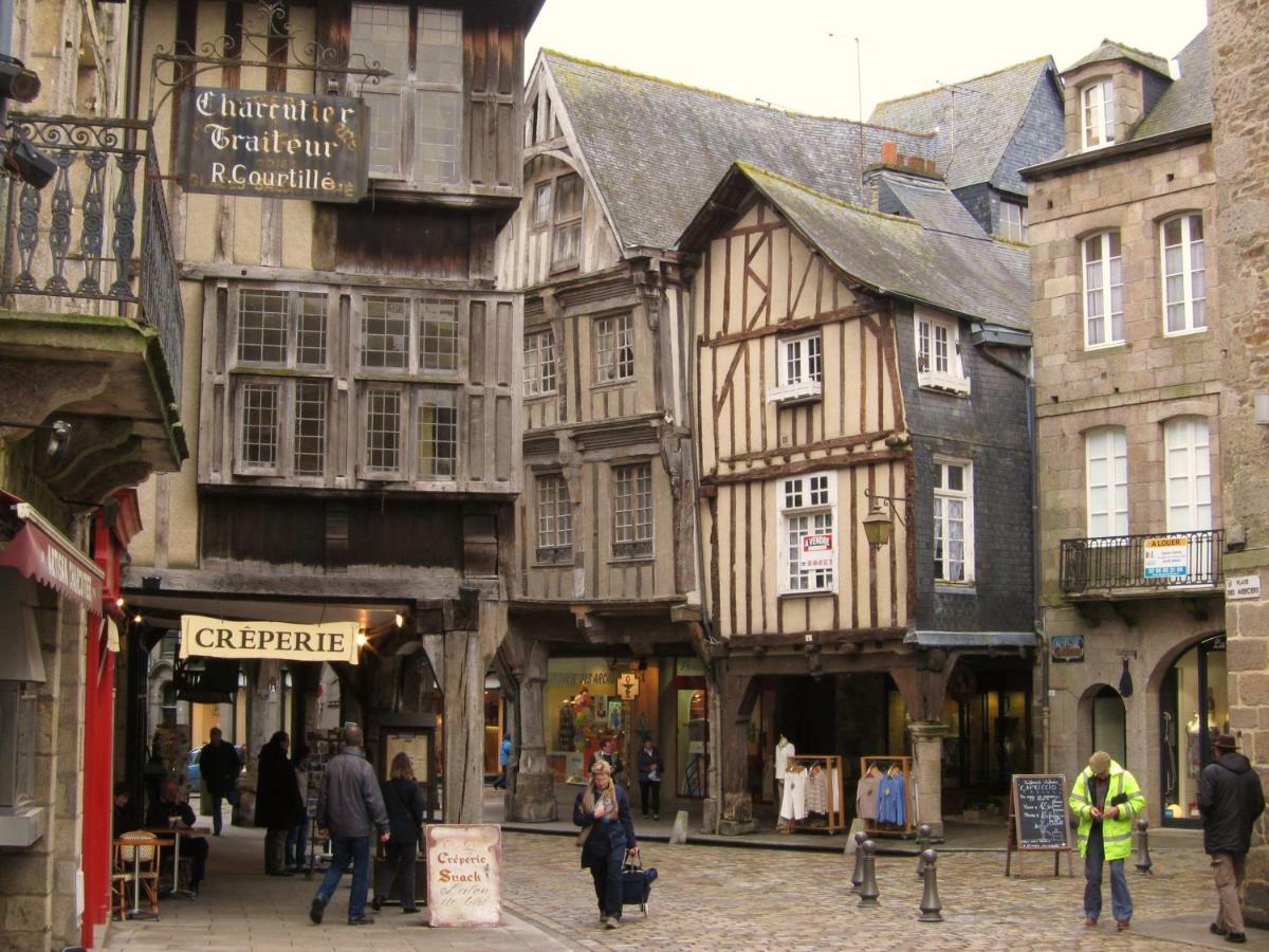 Clara, Clement & Nelle - Character Cottages Jugon-les-Lacs ภายนอก รูปภาพ